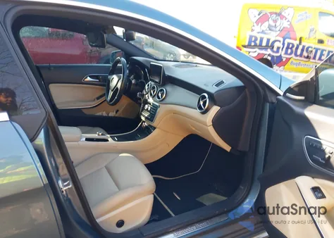 2014 Mercedes-Benz Cla 250 z USA, uszkodzony, nr VIN WDDSJ4EB6EN078371